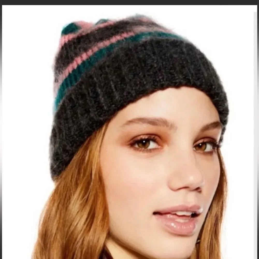 NWT Topshop fuzzy brushed stripe‎ beanie hat NEW 390